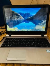 لابتوب HP • شاشة لمس • نضيف فول