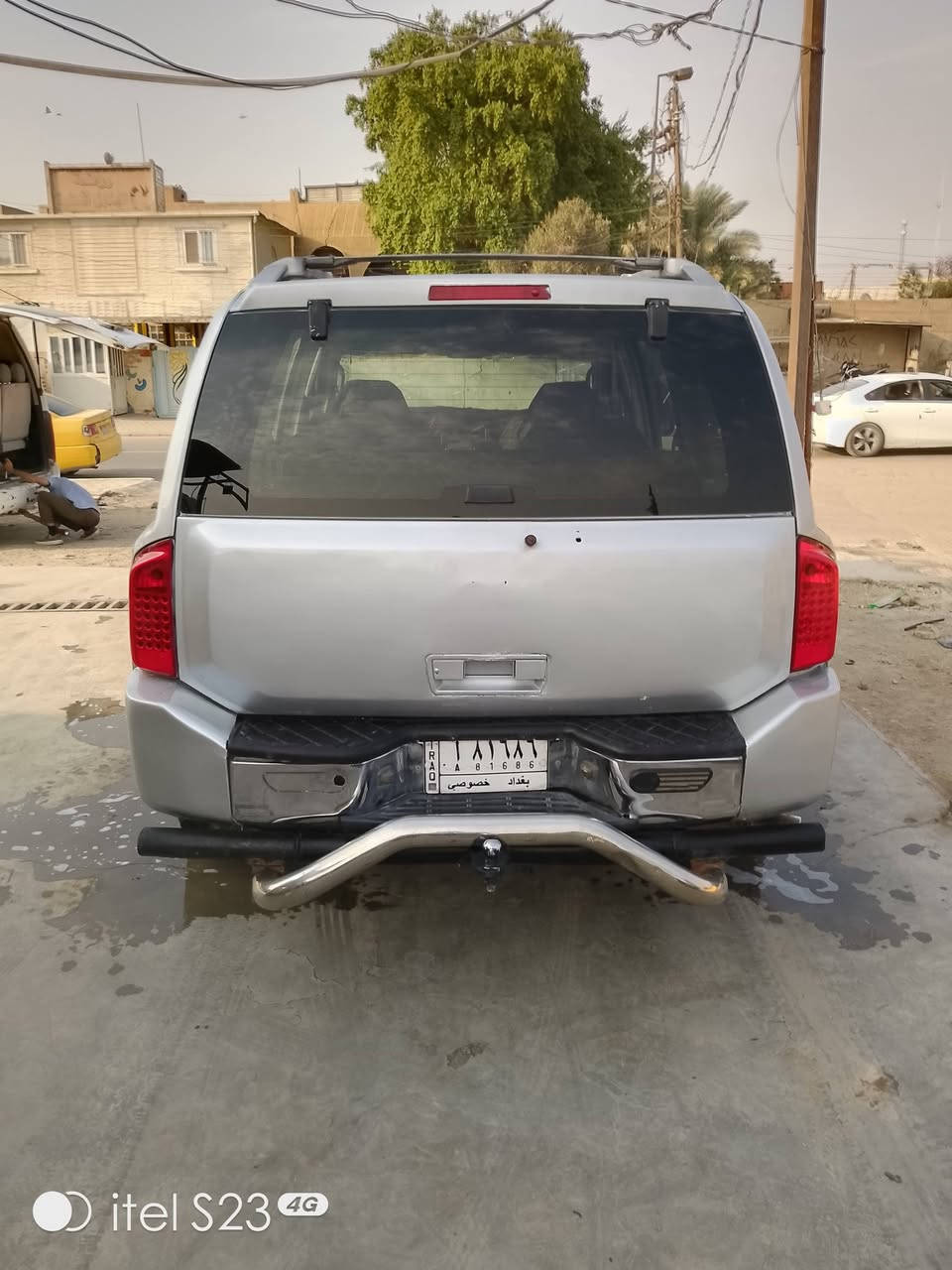نيسان رمادي • ٢٠٠٦ • رقم بغداد