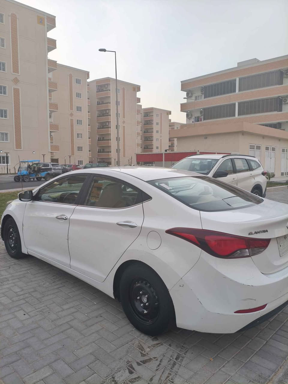 الانتر موديل 2015 خليجي باسمي سنويه ال29 سياره جازه من كلشي تبريد ثلج بيه تبديل جاملق جهت السائق وصبغ باب السائق بدون دواخل عوزه صبغ دوس ودعاميات والباب والجاملغ نفسهن ينعاد صبغهن لأن طافيات مكينه كير حداده تاير ويل كله جديد هاي تفاصيل كله المو شراي لا يتعبني رجآ الاتصال ***********
السعر 100 مجال قليل حك الجيه البصرة, العراق
