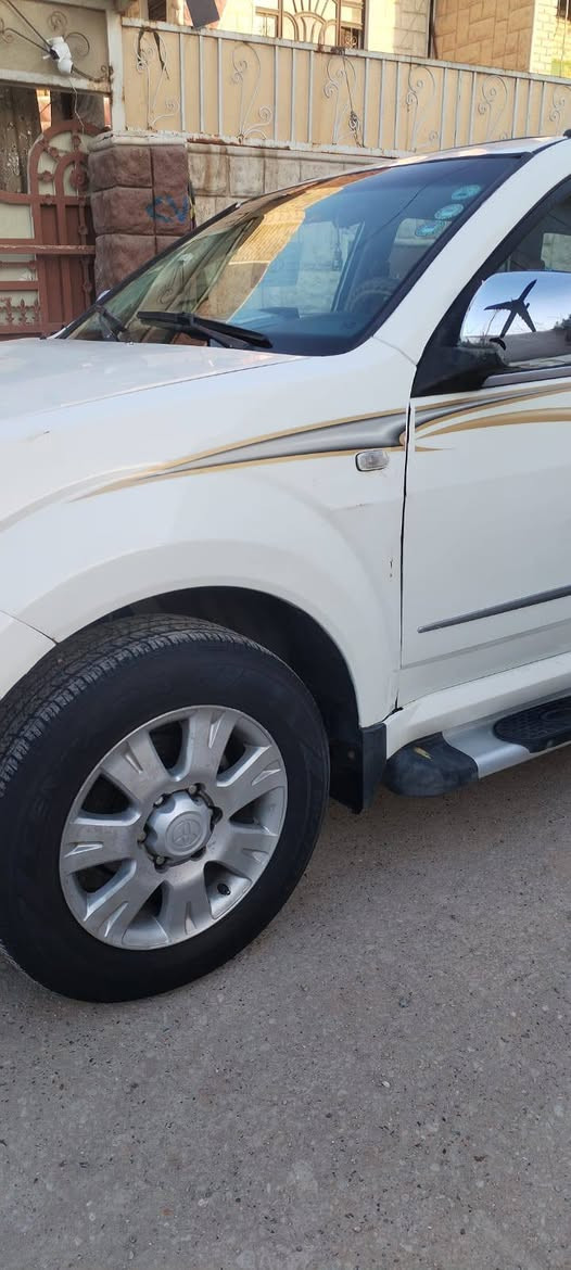 دير هوفر استيشن موديل 2006بسمي رقم اربيل دولي السياره هزه جديده حجم المحرك اربع سلندر مابيها اي نقص كير ومحرك خيرمن الله السعرر 60وبيها مجال  مكاني بغداد النهروان
***********
