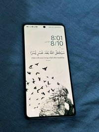 جهاز Poco M6 pro للبيع نظيف جدا ذاكرة 256 يحتوي على 2 سيم كارت  الكارت...