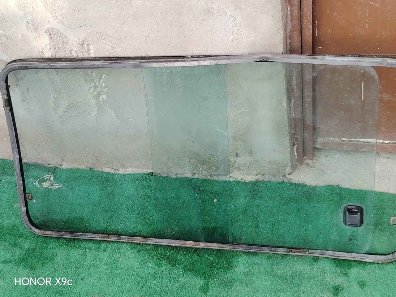 جامات غلفيه كيه بريجو قيم وخذ مكان نجف الاتصال ***********
