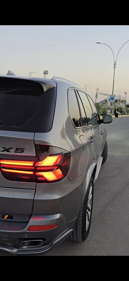 السلام عليكم X5.  2009  خليجي كفالة ماعده دعاميات صبغ لسياره فول مواصفات *********** سعر 150$ وبيه مجالي لشراي
