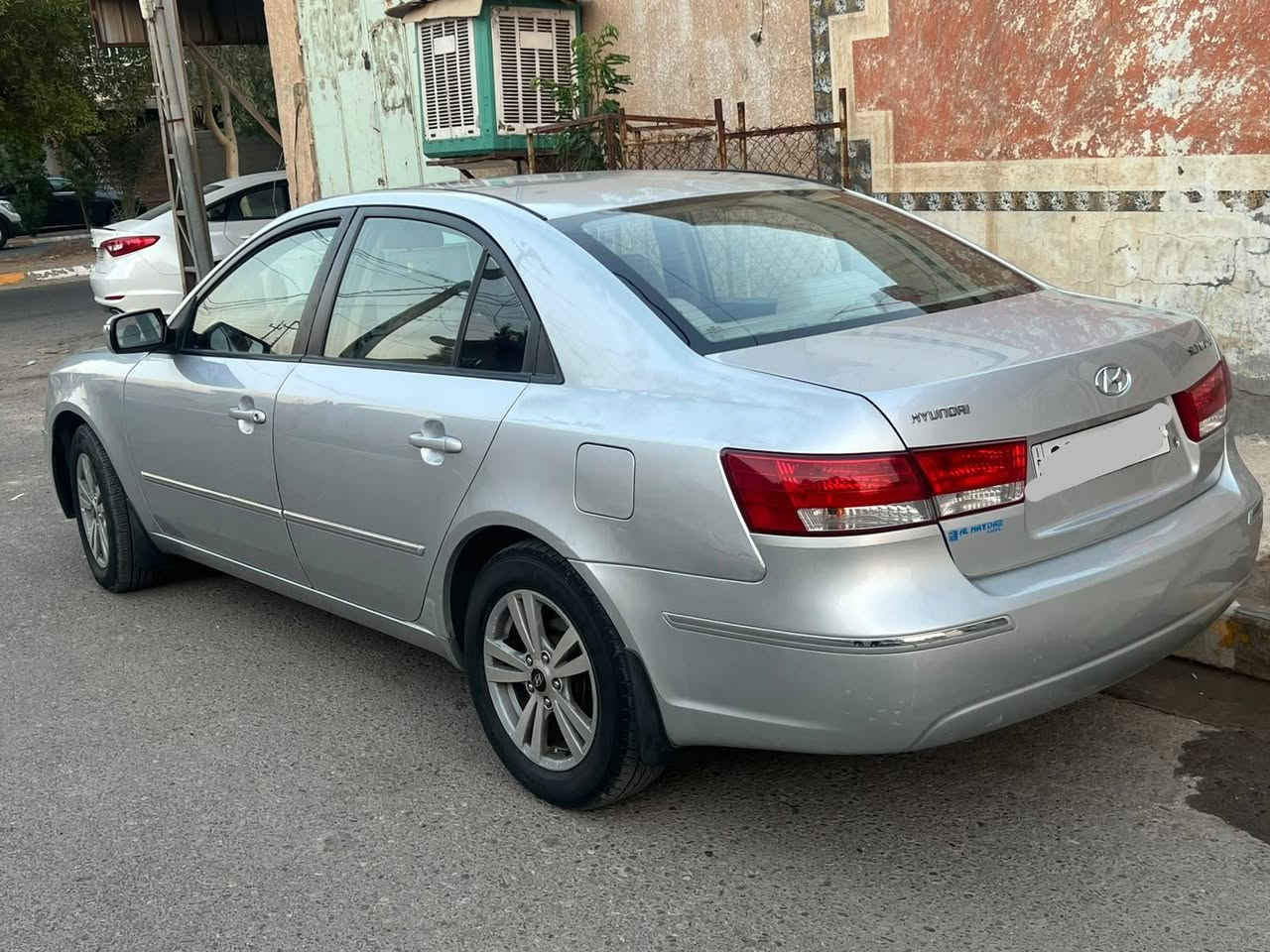 السلام عليكم
سوناتا 2010 رقم ديالى
محرك اربعة سلندر 2400
السونار مرفق بالمشنور
العنوان ديالى بلدروز 
***********
***********

