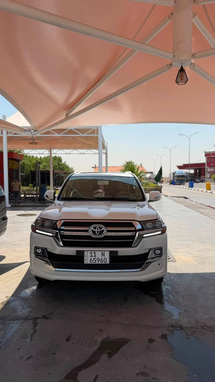 🚘 للبيع — تويوتا لاندكروزر V6

موديل 2020
محرك V6
اللون: أبيض

▫️ داخلية جلد
▫️ مقاعد كهربائية
▫️ فتحة سقف
▫️ شاشة
▫️ كاميرا خلفية
▫️ حساسات
▫️ مثبت سرعة
▫️ تحكم بالمقود
▫️ جنوط
▫️ عتبات جانبية
▫️ 7 ركاب
▫️ مواصفات VIP

📏 الممشى: 84ألف
💰 السعر: مناسب 
📍 الموقع: سماوة
📞 للتواصل: ***********

السيارة جاهزة للفحص والمعاينة.
