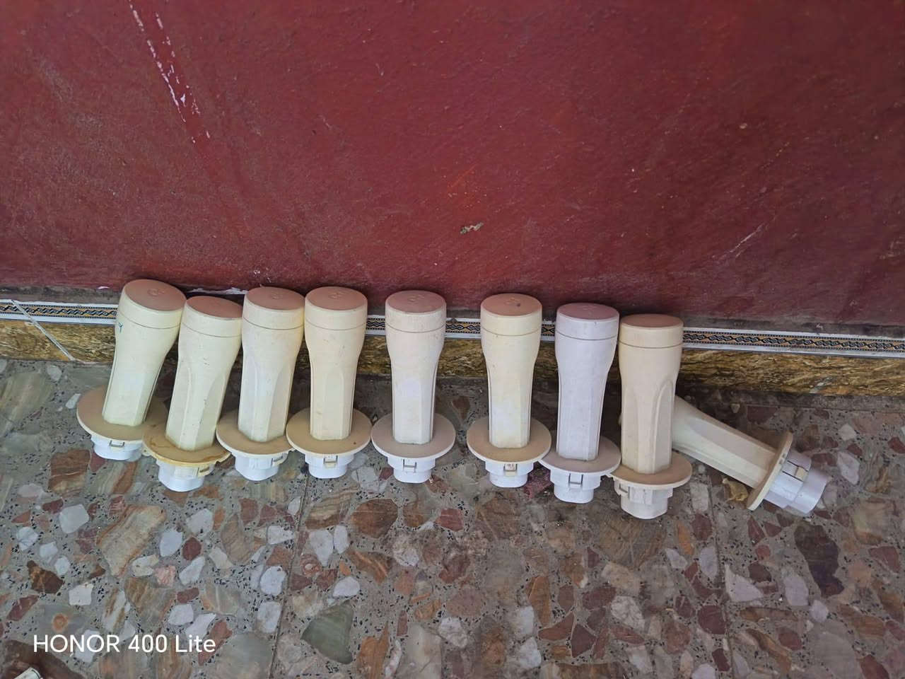 مساء الخير
بور بيم عدد 10 سعر القطعة 55
لايت بيم عدد 10 سعر القطعة 30
نانوات M5', xw عدد 25 سعر القطعة 35
نانوات M2 عدد 40 سعر القطعة 25
نانوات M5 xm عدد 25 سعر القطعة 25
تبلنك عدد 15 سعر القطعة 20 شلع 15
912 g5 عدد 3 سعر القطعة 35
912g6 قطعة وحدة سعر 60
روكتات M5 عدد 5 سعر القطعة 30 شلع 25
روكت M2 xw سعر 50
راوتر بورد 951 عدد3 سعر القطعة 30
ارنب عدد 2 سعر القطعة 25
دعسوقه استلام سعر 25
فيدرات بور شغالات فقط مكسور الكفرات عدد 4 سعرهن 100

مكاني بغداد العماري متوفر توصيل متواجد وتساب وتصال 
رقمي ***********

نص مكتوب في الصور:
- HONOR 400 Lite
- عاطلات