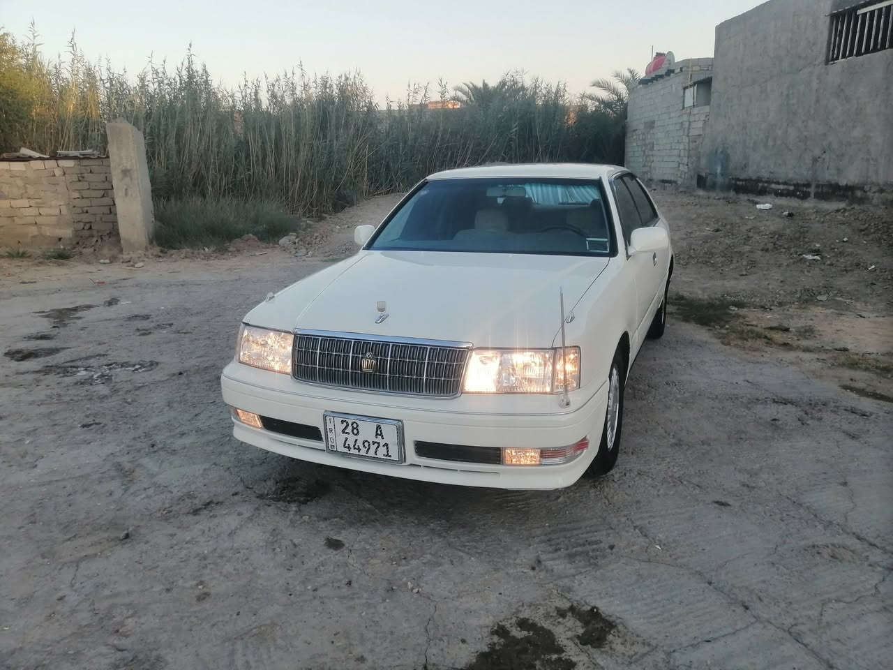 سلام عليكم راس ثور فلات نجف مكفول سياره شاصي ٥١ مكينه ٢٥٠٠ جاهزه غرفه حداديه تبريد صبغ جديد جاهزة من كلشي مكانه ببصخر سعره ٨٨ وبيه مجال ***********
