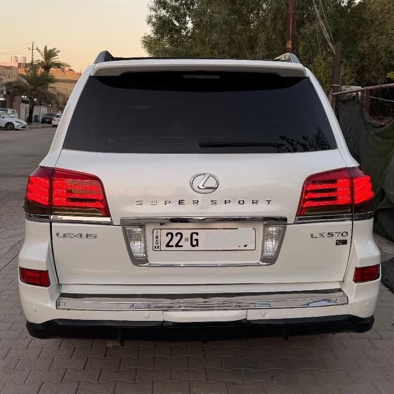 بدون مراوس ابيع نقد فقط 
لكزز LX570 S سبورت خليجي
رقم اربيل سنويه بسمي شخصياً هزه جديده 
مديل8 السياره بريم مفوله مواصفات 
خزن كشنات رادارات حساسات امامي خلفي كامرات360 كشنات 3صفوف كهرباء فتحةسقف
جكات هايروليك حداديه جديده 100‎%‎
 تخم تاير وويل جديد تبريد ثلج 
دهن كله من شركه موتل (عنواني نجف)
بيها قطعه صبغ وPDR بسيط
سعر 260 وبيها مجال للشراي 
مااقطع سعر بالتلفون تعال شوفها وتشلع عيوني
للاستفسار ***********
