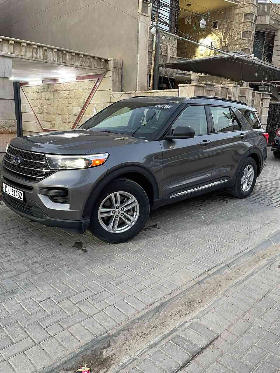السلام عليكم 

فورد اكسبلور للبيع

الموديل/2022

رقم بغداد 

الفئة/ xlt

المواصفات 
 رادار امامي 
رادار  خلفي
رادار جانبي
 نضام تحديد مسار 
حساست خلفية 
 كامرة خلفية دوارة 
 6وضعيات قيادة
الكشنات الخلفية VIP
 تلث قطع تبريد 
ابل كار بلي
 اوتو هولد 
الكشنات الاماميه كهرباء 
الكشنات الامامية تدفئة 
نضام الخروج عن المسار 
جميع الابواب بصمة 
جنطة كهرباء 
مانع انزلاق 
مانع تصادم 
الايت الامامي والخلفي لد 
كشنات مخمل 
والباقي الموصفات المعروفة 
مشاية 44 الف 
 
السيارة حادثة خلفي نص الجمالغ جهة السكن وقبغ جنطة فقط بدون اي ايرباك 

255 وبي مجال 
مكان السيارة بغداد السيدية 
 

*********** للاستفسار اكثر

نص مكتوب في الصور:
- 39446183F