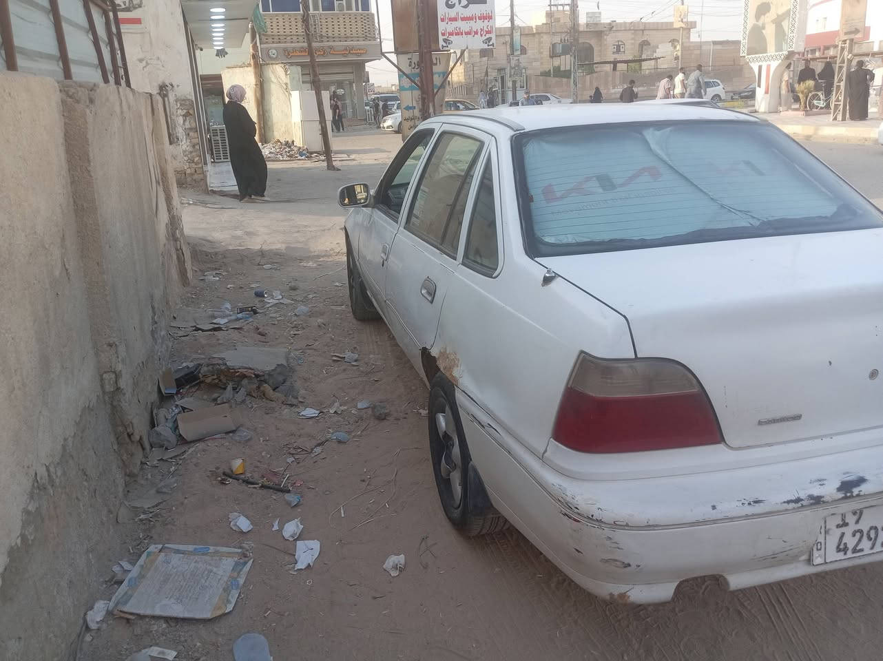 للبيع فقط
دايو سلو بأسمي رقم دولي هزة جديدة ٣١ كربلاء سيارة محرك وكير تخم تاير باتري ويل كاب حدادية كهربائيات جاهزة المحرك حورته كابريته صغيرة انسى البانزين بيها فقط خياسات قليلة بدوس ولهلالات 
السعر ٢٠ورقة قفل المكان ذي قار ـ قضاء النصر 
اتصل ***********
شرط تحويل ثاني يوم
