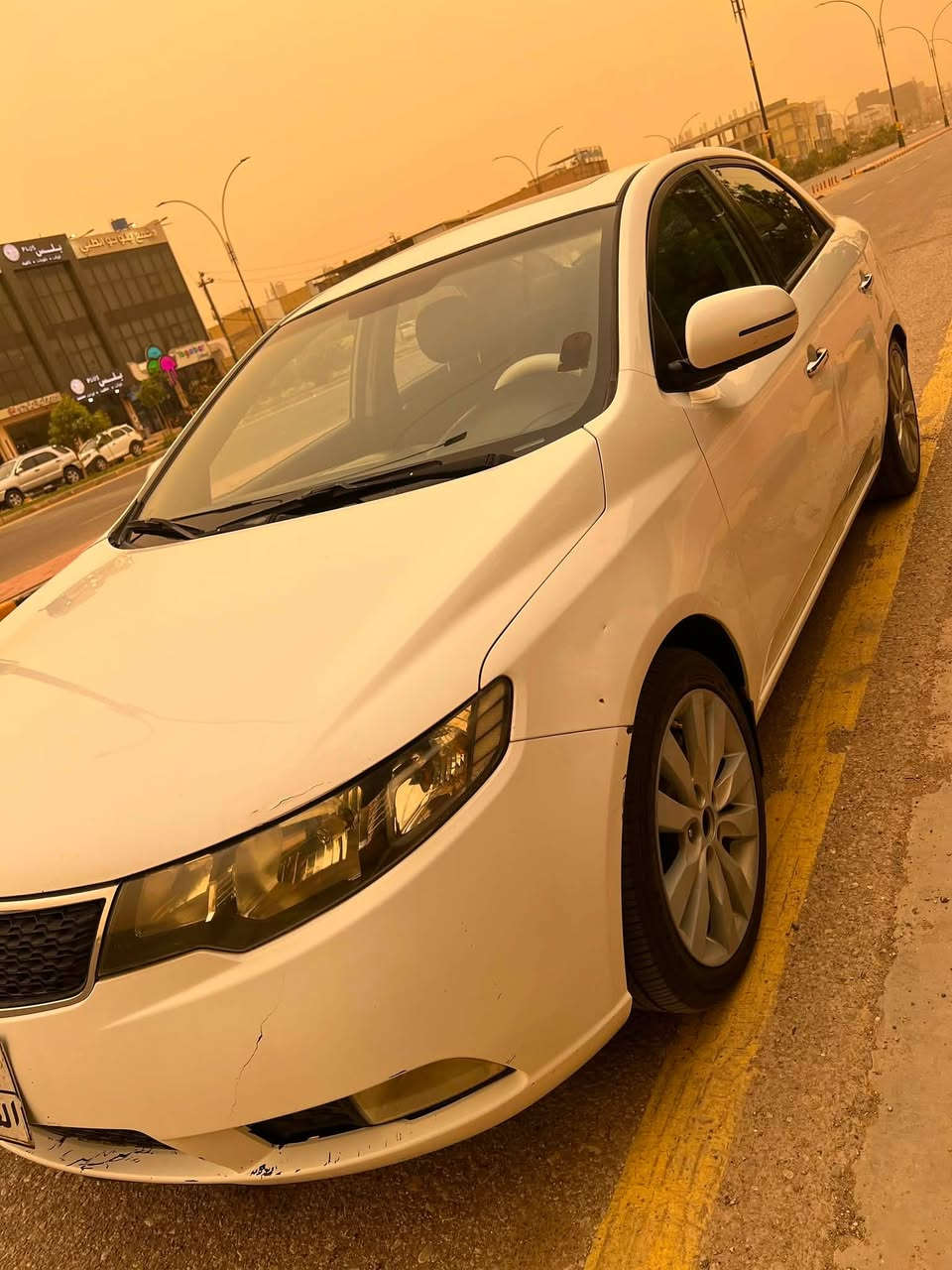 كيه سيراتو 2013 وارد خليجي فول مواصفات سعر 105
رقم اربيل سنوية ساقطة
كفالة من الصبغ والتبديل بيها باردات فقط كير ومحرك مكفول 
مكان نجف شارع الهاتف ***********
مواصفات :
**-فتحه 
**-بصمه 
**-اشاير بل مري
**-ويل كب 
**-حساسات خلفيه  
**-شاشه
**-كاعيه جلد 
**-لد امامي +لد خلفي 
**-شفتات بل ستيرن جهتين  
وبيها مواصفات بعد
ملاحضه (( سياره جاهزه من كلشي))
