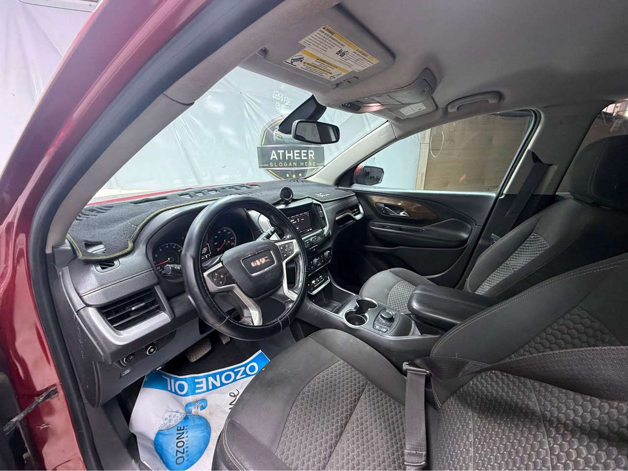 .

🚘 للبيع GMC Terrain SLE 2018

GMC Terrain SLE | 2018 | 2.0 Turbo | AWD

🔹 الموديل: 2018
🔹 الفئة: SLE
🔹 المحرك: 2.0 Turbo
🔹 القير: أوتوماتيك 10 سرعات
🔹 الدفع: AWD دفع رباعي
🔹 الوارد: أمريكي 🇺🇸
🔹 اللون: عنابي
🔹 الحالة: السيارة حاليًا نظيفة ومرتبة وجاهزة للاستخدام

🛠️ تاريخ الضرر

* 3 قطع ضرر في أمريكا
* بعد دخول العراق صار ضررين بسيطين 
* السيارة مصلحة وجاهزة للاستخدام والمعاينة متاحة

✨ المواصفات

* محرك 2.0 Turbo
* AWD
* جير أوتوماتيك 10 سرعات
* شاشة ونظام ترفيه
* تحكم بالمقود
* Roof Rails
* كاميرا خلفية
* حساسات
* إضاءة LED
* تشغيل عن بُعد
* مقاعد واسعة ومريحة
* عادم مزدوج

📍 الموقع: بغداد

📞 للاستفسار واتساب او اتصال : [ *********** بغداد, العراق
