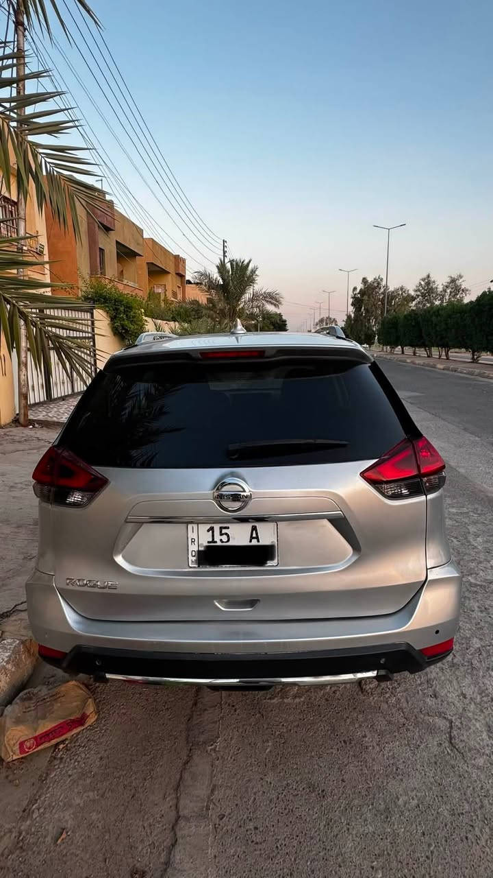 نيسان روج 2019
فول مواصفات 

3قطع صبغ  

محرك كير مكفول

14.200$ وبيه مجال

***********
