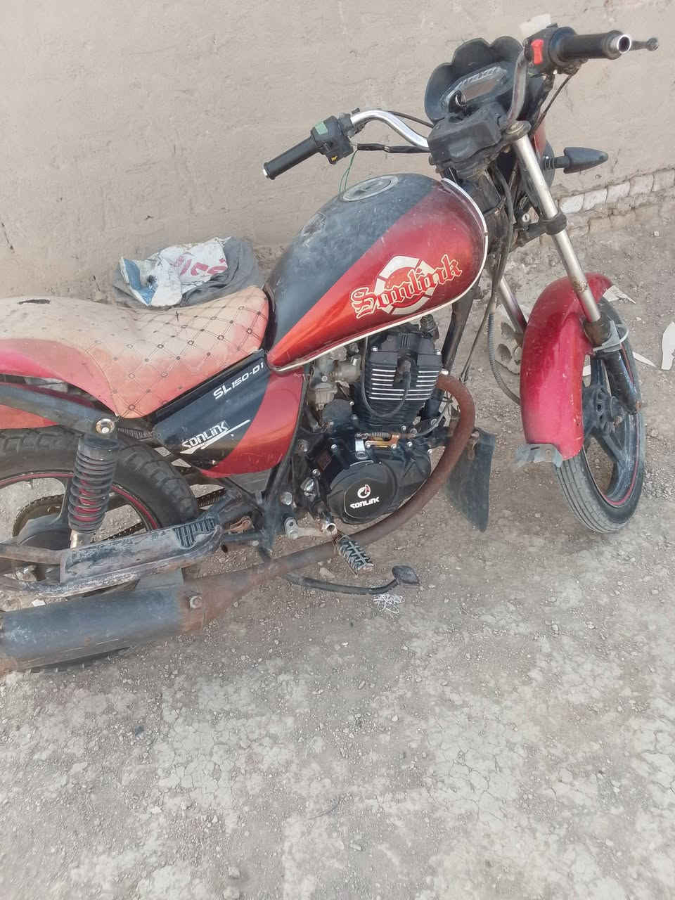 سلام عليكم دراجه هويشه لبيع مديل 20 وراق صول مامفتوحه سعر 550مكان عفك رقم ***********
