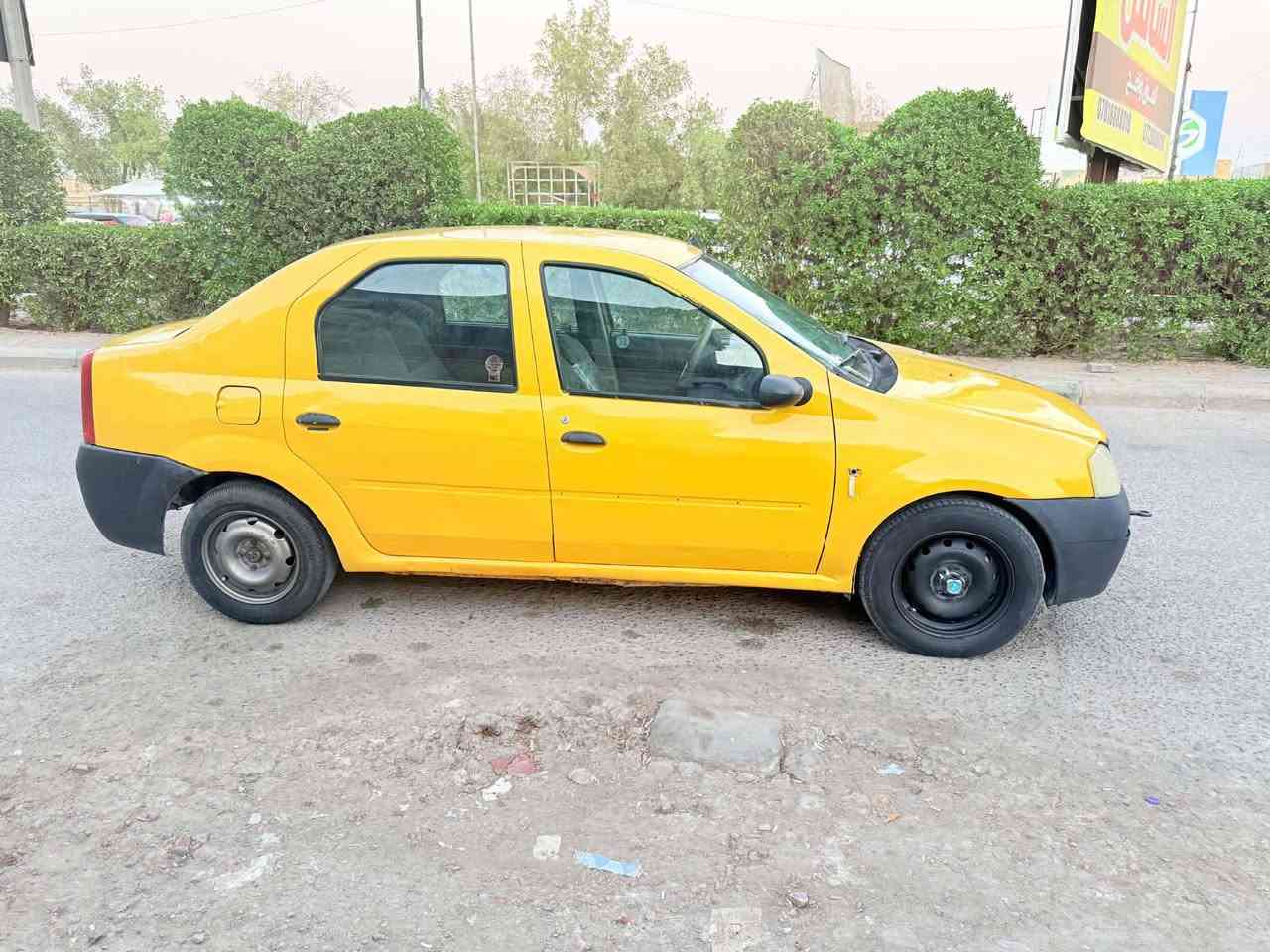 السلام عليكم لبيع رينو لوكان موديل 2010باور محرك كير نضيفات تبريد ثلج مصفره وغرمات تحويل مباشر السعر 31وبيه مجال لشراي العنوان السماوه قضاء السوير الرقم الاستفسار ***********

