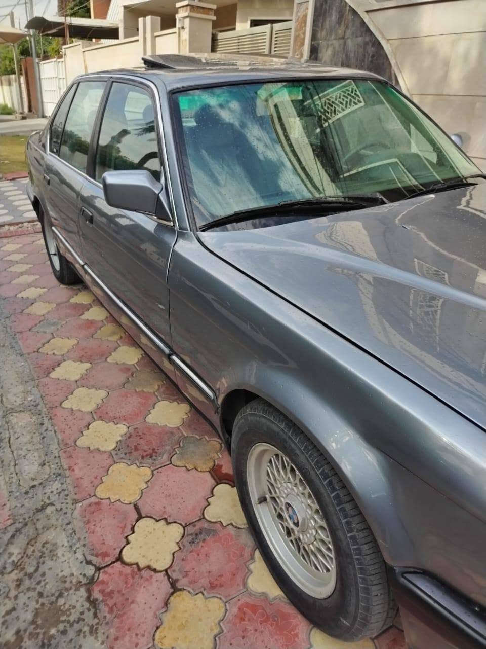 730 مفتوح اصل اوتوماتيك رقم بغداد مكان بابل السعر53 وبيه مجال ***********
