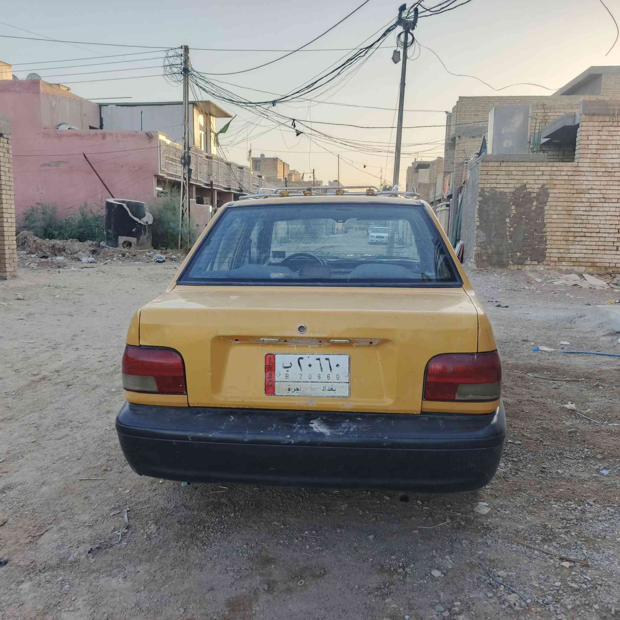 للبيع ٢٠١١ راعيهه ما اندله رقم الماني كيري مكينه تبريد شواصي كله شغال ماملعوب بيهه سيارة كامله من كلشي  مكان بغداد الحسينيه السعر ١٤ ***********
