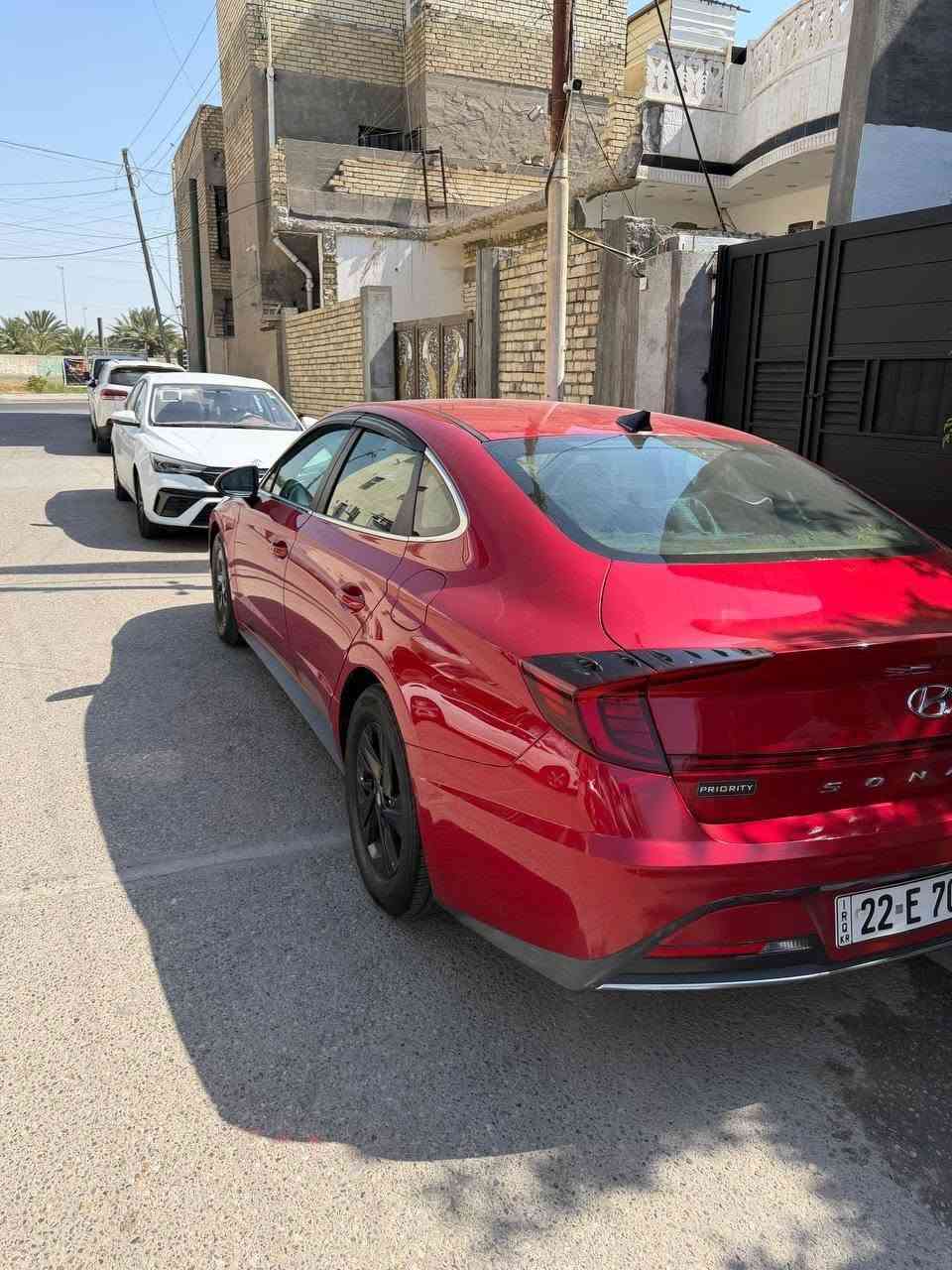 سوناتا 2020وارد امريكي حادث قطعتين بنيد وجاملغ ايمن بدون شواصي بدون ايرباك السياره ماشيه 95 نضيفه جدأ السعر 147/الاتصال /***********
