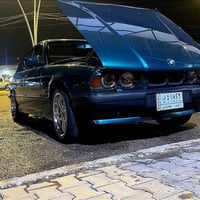 بي ام دبليو ٥٢٥ • موديل ٩٢ • رقم انبار