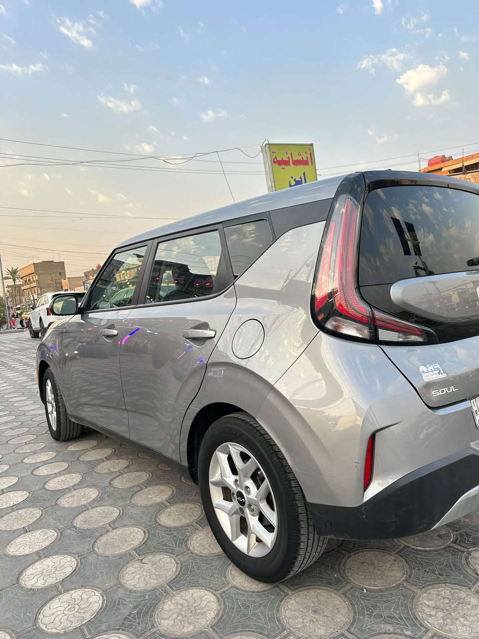 السلام عليكم صول موديل 2023 وارد امريكي مكانها بغداد الشعب
رقم بغداد 
ضررها بنيد وجاملغ وملاحضات بسيطه 

نص فول تدفئه وتبريد 
ماشيه 50 الف 
باتري جديد تخم تاير 
تغليف دوشمه كامل للداخل

سعرها 125 وبيها مجال 

للاستفسار اكثر اتصال على هذا الرقم 

***********
