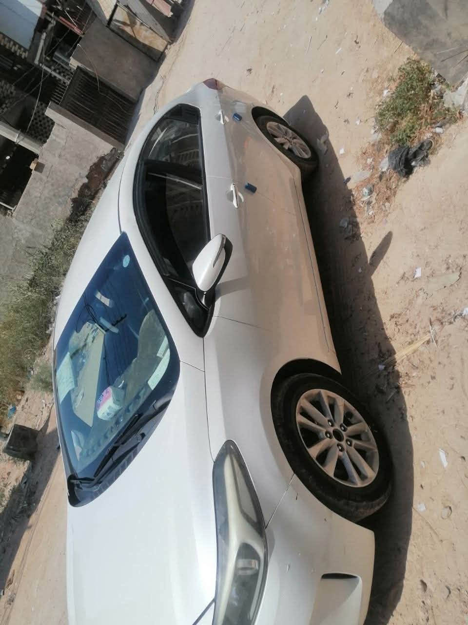 سيراتو مديل 17شاشة تحكم ستيرن مكاني نجف ***********
