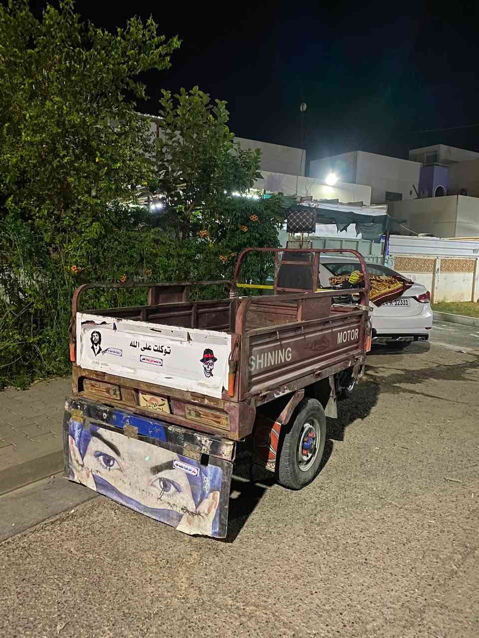 سلام عليكم ستوته للبيع مديل  2020محرك 22 فحل عالي بدي قلاب  محرك داخله مبدل جديد قبل  ٥ أيام يرادلهه غسله سعر مليون و ١٠٠ الهاتف ::***********
