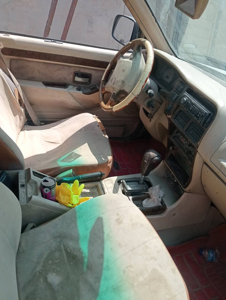 السلام عليكم بيكم صيني سوبر دير للبيع كير محرك بطه 2500 سيارة بيه ملاحظات بسيطه سياره خير من الله ***********
