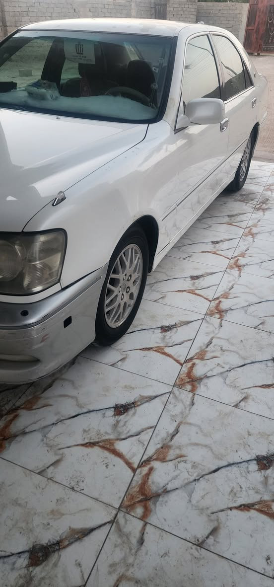 السلام عليكم للبيع جنون موديل 2002 فوول عده الفتح سياره جاهزه للخير مالت بيت مكينه الجبيره ديفور  متومه ارقام بصره طبق الأصل السعر 30 وبيه مجال للشراي واذ اكو مراوس عادي *********** اليحب يتصل ويدلل البصره قضاء المدينه
