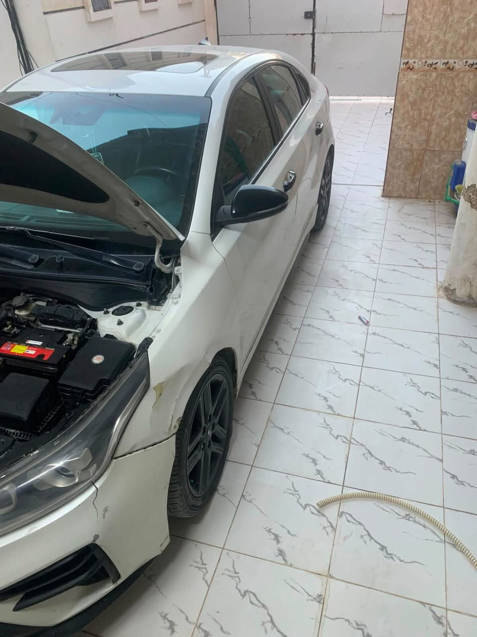 السلام عليكم
فورتي جي تي لاين  اعلا فئه ابيض 
موديل 2021
فول مواصفات 
وارد امريكي حادث جاملغ فقط  
محرك دوش كير at المرغوب
رقم بغداد 
مابيها اي نقص ولابرغي نقص يعني ماتصرف عليها ربع
تخم تاير جديد تبريد ثلج 
المواصفات
1-بصمه تشغيل
2-بصمه ابواب
3-فتحه سقف سلايد روف
٤-كشنات جلد
5-سماعات هارمن كاردن عدد٨
6-حساسات خلفيه اماميه
7-رادار اماميه 
8-انذار عند التصادم
9-تحديد مسار
10-رادار جانبي عند الاجتياز
11-شاشه كبيره
12-كاميرا دواره بلاديه
13-تحكم ستيرن جهتين
14-سماعات دمام خلفيه
15-محرك2000دوش
16-لايت زنون ناصي عالي
17-لد نهاري اوتو
18-اشاره بالمري
19-ويل 17كروم
20-اربع وضعيات قياده. سبورت -نورمل-ايكو-سمارت

وبعد بيها مواصفات هم تجي وتكلب وتشوف 
كدامك السياره ماشيه 54 ترايك وين ماتريد 
للاستفسار والاتصال
السعر 132 
مكاني بغداد

***********
*********** واتساب
