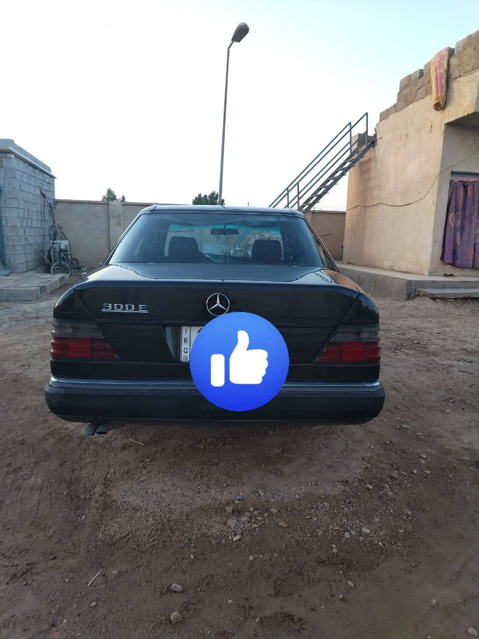 مرسيدس دب موديل 92رقم أنبار دولي تحويل ثاني يوم سنويه لل29
محوره محرك وكير بطة 2500 ديلكو
مكينه وكير جدد حداديه جديده تخم تاير جديد تبريد نقص غاز سنتر لوك مصبوغة عام بدون ضربه وخياس قواعد دبل بلاد شركة
السعر 60$ وبيها مجال مكان السيارة ميسان ***********
