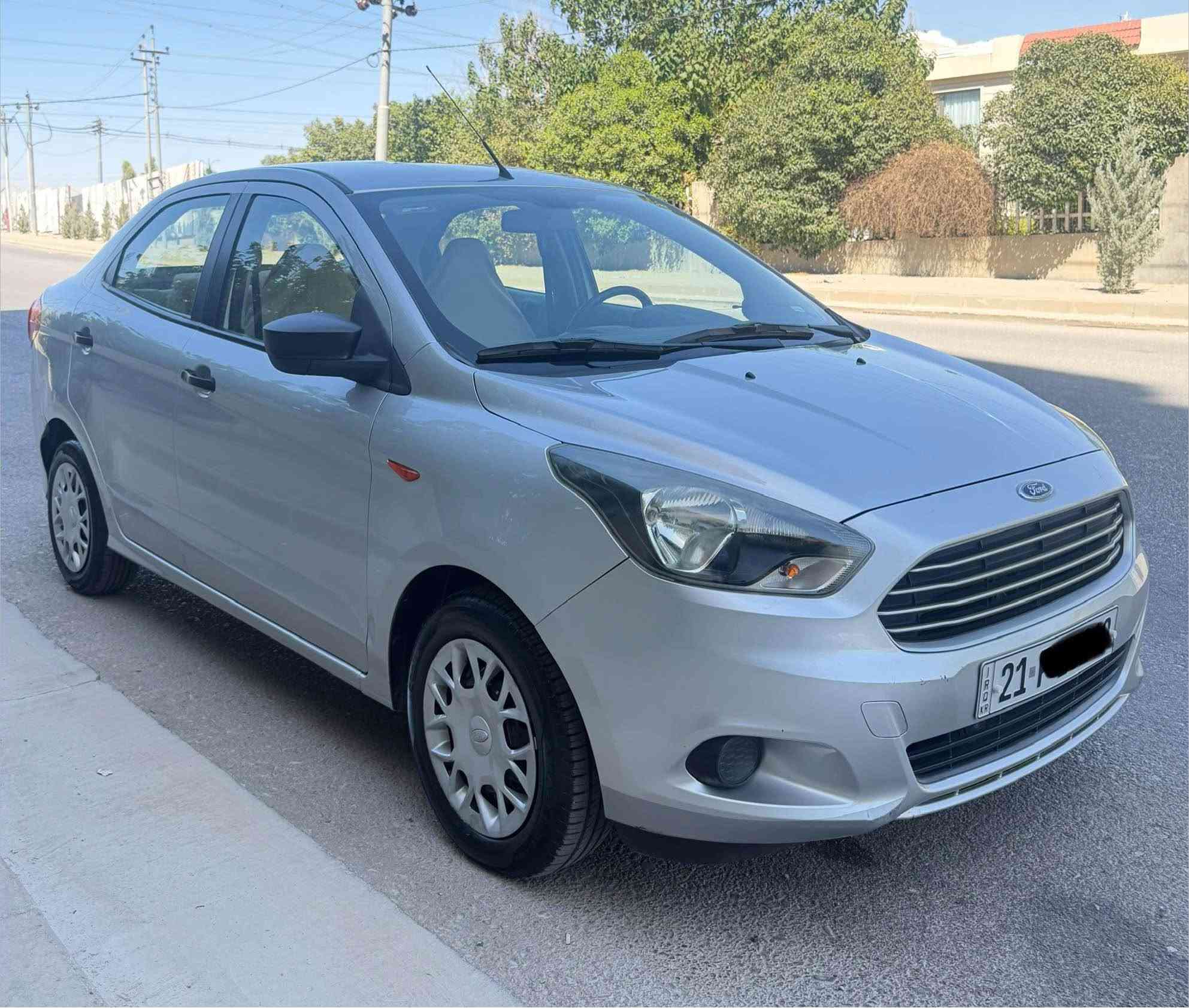 ford figo 2016 xalije 

گیڕ و مکینە كارەبای بەشەرت  ..گير بەشەرت كە هاڤە و تەپی نەبیت ... سەیارەكە .. مکینە 4 بستۆن   حجم 16  … سەیارەیەکی زۆرجوان و خاوێن و بێ مەسرەفە ژوورەوەو دەرەوەی  زۆر  تازەية… سەیارەكە بی بۆیاخە بی سارد  بي چل 
 -ماوەی رۆشتوو:  69  كم    

*********** السليمانية, العراق
