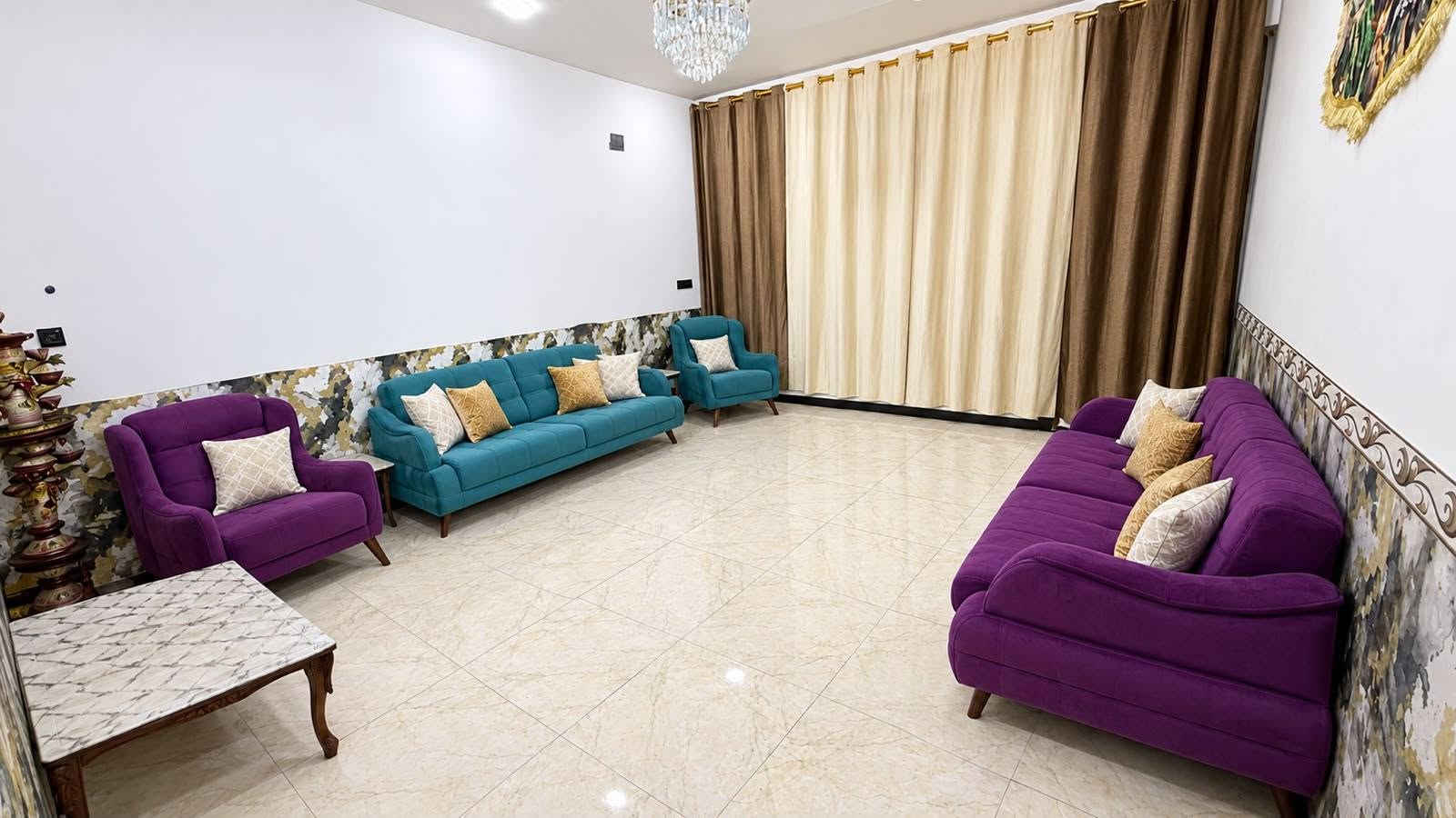الرئاسة العبيدي • ١٠٠م • طابقين ٣غرف
