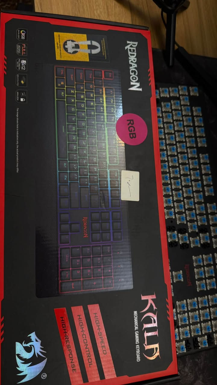 سلام عليكم
كيبورد Redragon K557 RGB ميكانيكي بحالة نظيفة ومناسب للألعاب والاستخدام اليومي

🔹 RGB إضاءة متعددة الألوان وتكدر تتحكم بيها من خلال software
🔹 Mechanical Keyboard
🔹 استجابة سريعة ومناسب للـ Gaming
🔹 تصميم Gaming كامل مع Numpad
🔹 الكيبورد شغال بصورة طبيعية
🔹 نوع السويتش ازرك
🔹 يأتي مع العلبة الأصلية
يرادله شوي تنظيف 

📦 الموديل: Redragon K557 RGB
السعر: ٣٥،٠٠٠ الف بيه مجال الي يريده
📍الموقع: الاعظميه واذا تريده توصيل مو مشكله
للتواصل واتس فقط: ***********
