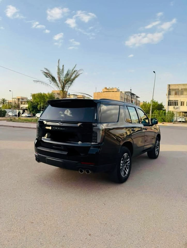 شوفرليت تاهو 2025 Z71 زيرو
السياره دخول كتاب شهداء وكاله عامه باقيلها سنه ونص وتصير حره رقم بغداد 

المواصفات فول للاخير
رادار امامي
خمس كامرات
كشنات سياحي
7 راكب
محرك 5300
ماشيه : 8الف ميل فقط زيروو ❗️
جاملغ وشويه من البنيد من جهه الجاملغ 
والاصليات موجودات تبدلن للجماليه 
للاستفسار***********
سعرها ٤٩٠٠٠وبيها مجال
