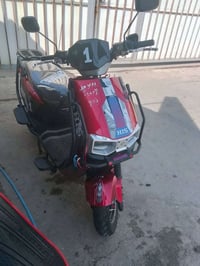 دراجة كهربائية • للبيع