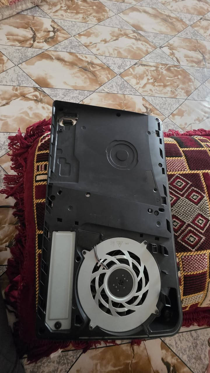 بلي فايف • ١تيرا • جويستيك L2 معطل