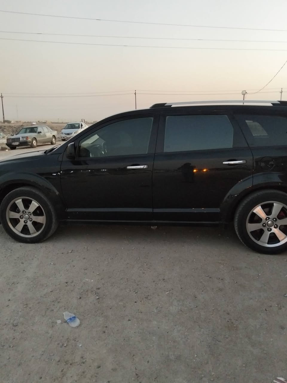 سلام وعليك دوج جورني ٢٠١٢
ضرر بنيد وجاملغ الامامي جهت السايق بدون دواخل ومصبوغه حزام 
محرك٦ @٧ راكب السياره جاهزه السعر ٨٨
عنوان ناصريه سوق الشيوخ استفسار 
***********@ للجميع
