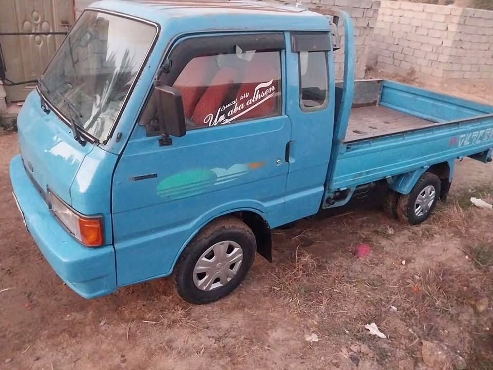 السلام عليكم اخوان كيا بنكو لبيع موديل 93 سياره نمرته بابل سياره محرك نضيف 2700 سياره مكينه وكير وشاصي نضاف للاتصال ع الرقم او مراسلة واتساب ***********
