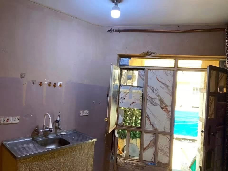 للايجار في السيديه

مشتمل للايجار في السيديه 

طابق اول باب خارجي مفصول 

غرفة نوم واحدة 

مطبخ مفتوح على الصالة 

انارة كاملة

مروحة سقفية

سنك

سخان 

ساحبة مطبخ

كلة شغال وموجود

حتى تاسيس ماي الغسالة

السعر 500قفل 

للاستفسار-***********

مكتب الاقتصادين تطوير العقاري

