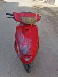 فراشة • احمر • نعومة