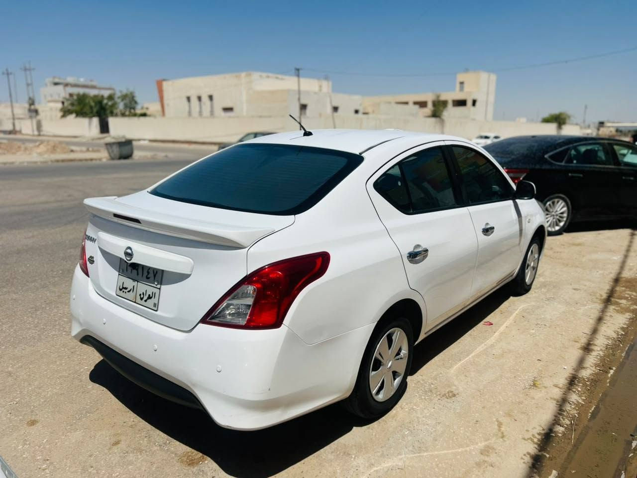عليكم
للبيع نيسان صني  هندي موديل2020 
السياره بيه منظومه غاز هم 
بيه بارد خفيف كلش بالدور مال الجاملغ 
 السياره مكينه كير بالكارتون  
دواخل كلش جديده نظافه100/100 
رقم اربيل تريد وكاله أو مداور اني حاظر 
ماعايزه برغي  حداديه هستوني مبدل تخم تاير جديد كلش  
السعر 93 وبيه مجال قليل 
مكاني نجف كوفه حي ميسان 
للاستفسار الاتصال على الرقم ***********

