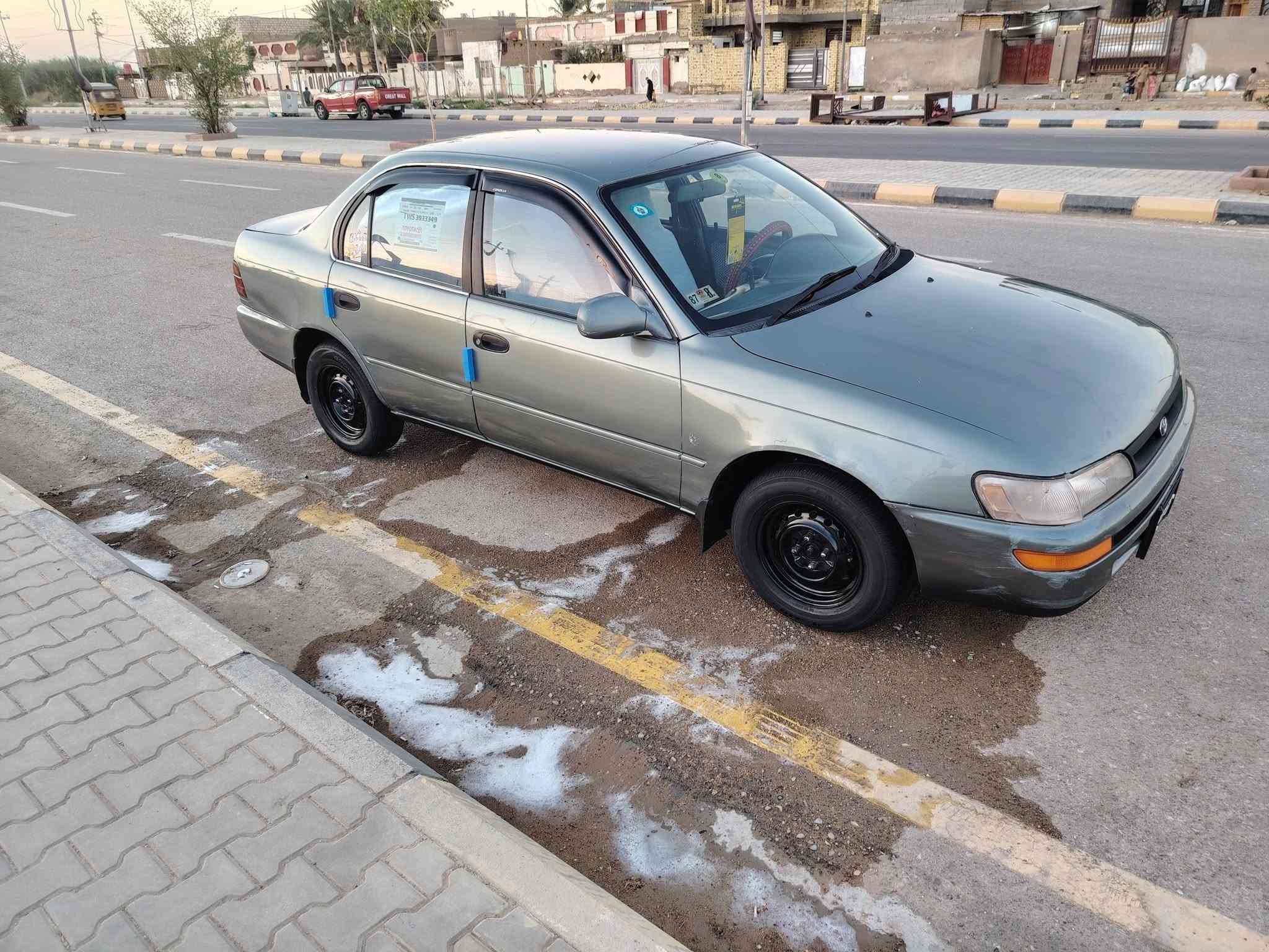كورلا موديل ٩٣ تخم تاير حداديه جديده تبريد ثلج سنويه ل٢٧ تحويل مباشر رقم انكليزي سياره مال جناي نظيفه مكفوله من الضربه  مصبوغه جماليه العنوان واسط السعر ٥٠ وبيه مجال للتواصل ***********
