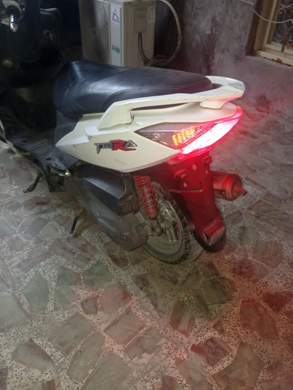 للبيع سعر 600 بياجو إيطالي نوزل راديتر حديث مكاني كربلاء اي نقص مابيه نضيفه كلش مرواس بأيفون واخذ فرق حسب جهاز مكاني كربلاء طوريج رقم***********

