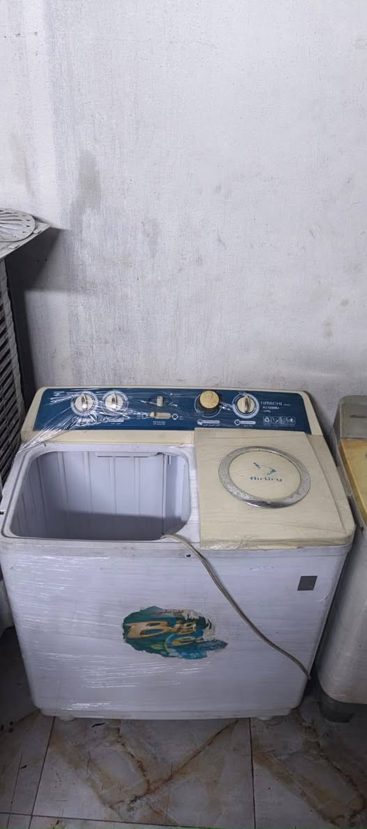 سلام عليكم وجبة جديدة غسالات 15كيلو  ما مفتوحات بلاديات ماطورات نحاس مكان بغداد حي اور سعر 85 واتساب *********** يوجد توصيل داخل الشعب عدا الاتوماتيك 140
