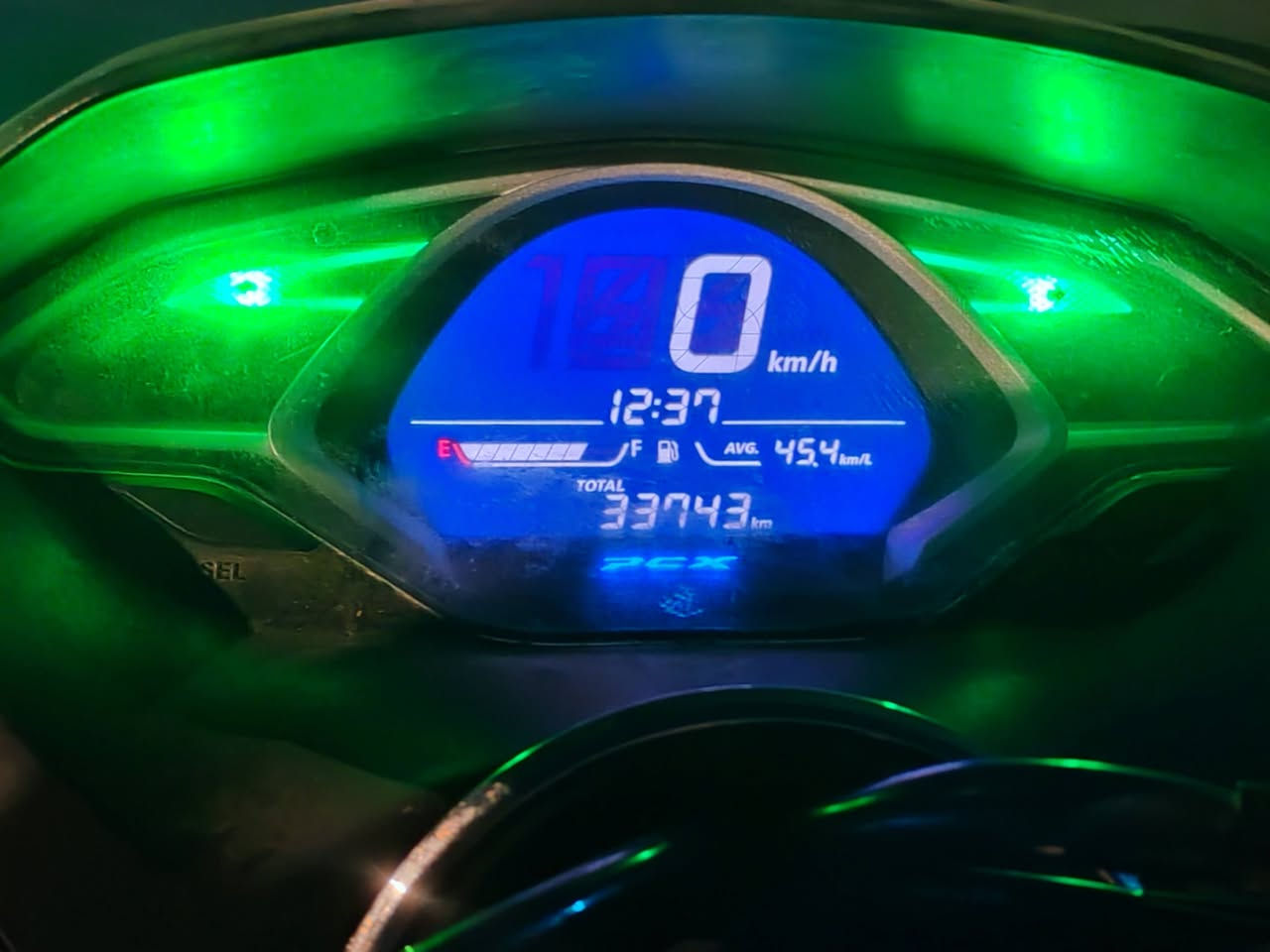 دراجه pcx كفاله عامه  سعر. 18 $
جيل  ثالث. ياباني. بصمتين
العنوان مدينه الصدر
***********
