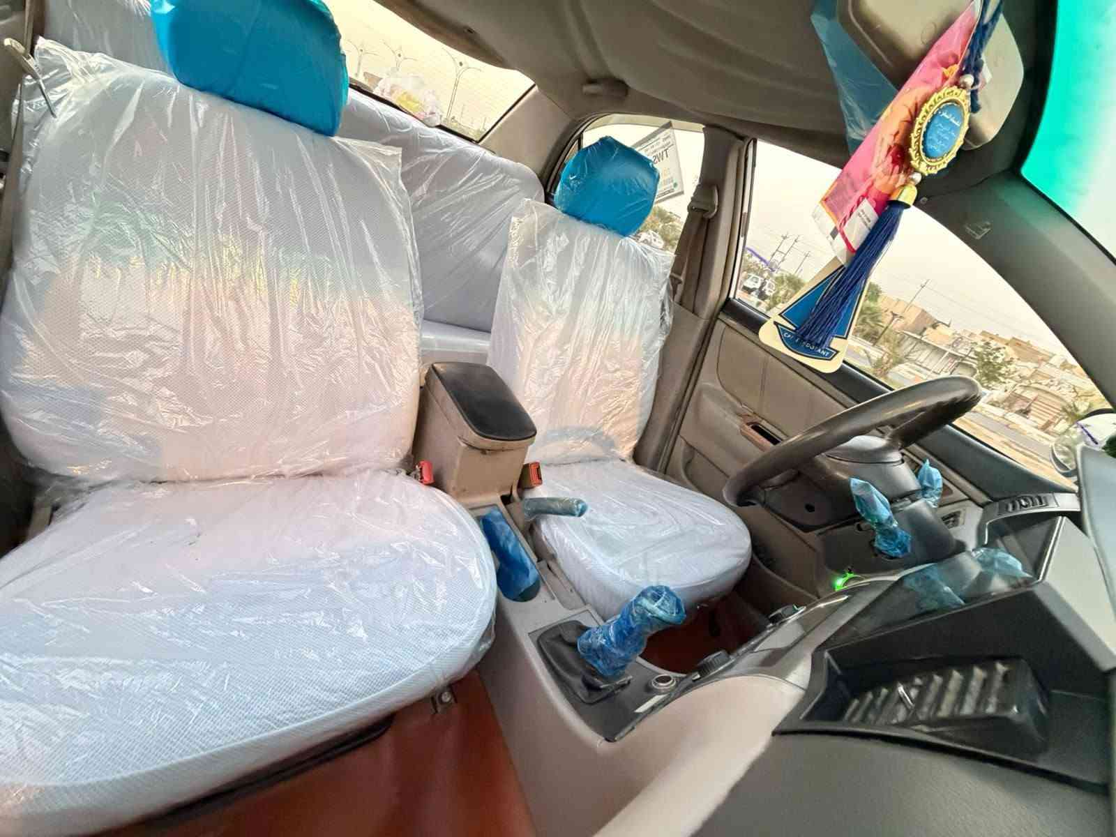 السلام عليكم
« جلي موبل 2013.
« رقم بغداد سنوية ل 2028.
« مكينة بلادية گير عادي مكفولات. 
« تبريد ثلج منظومة جديدة. 
« دوشمة عامة ارضية جلد. 
« شاشة + كامرة + حساسات خلفية. 
« كهربائيات كلها شغالة وجديدة. 
« بدون ضربة بدون صبغ بدون تبديل فقط خياسات قليلة بالداير ملگطه السيارة كفالة. 
« سيارة جاهز وجديدة احلئ من الصور. 
« سعرها 53 بيها مجال بسيط. 
« مكانها ناصرية مركز. 
« ه‍ ***********
مكلف بالنشر اتصل ع الرقم 
م/ لتدخل خاص مامتواجد
