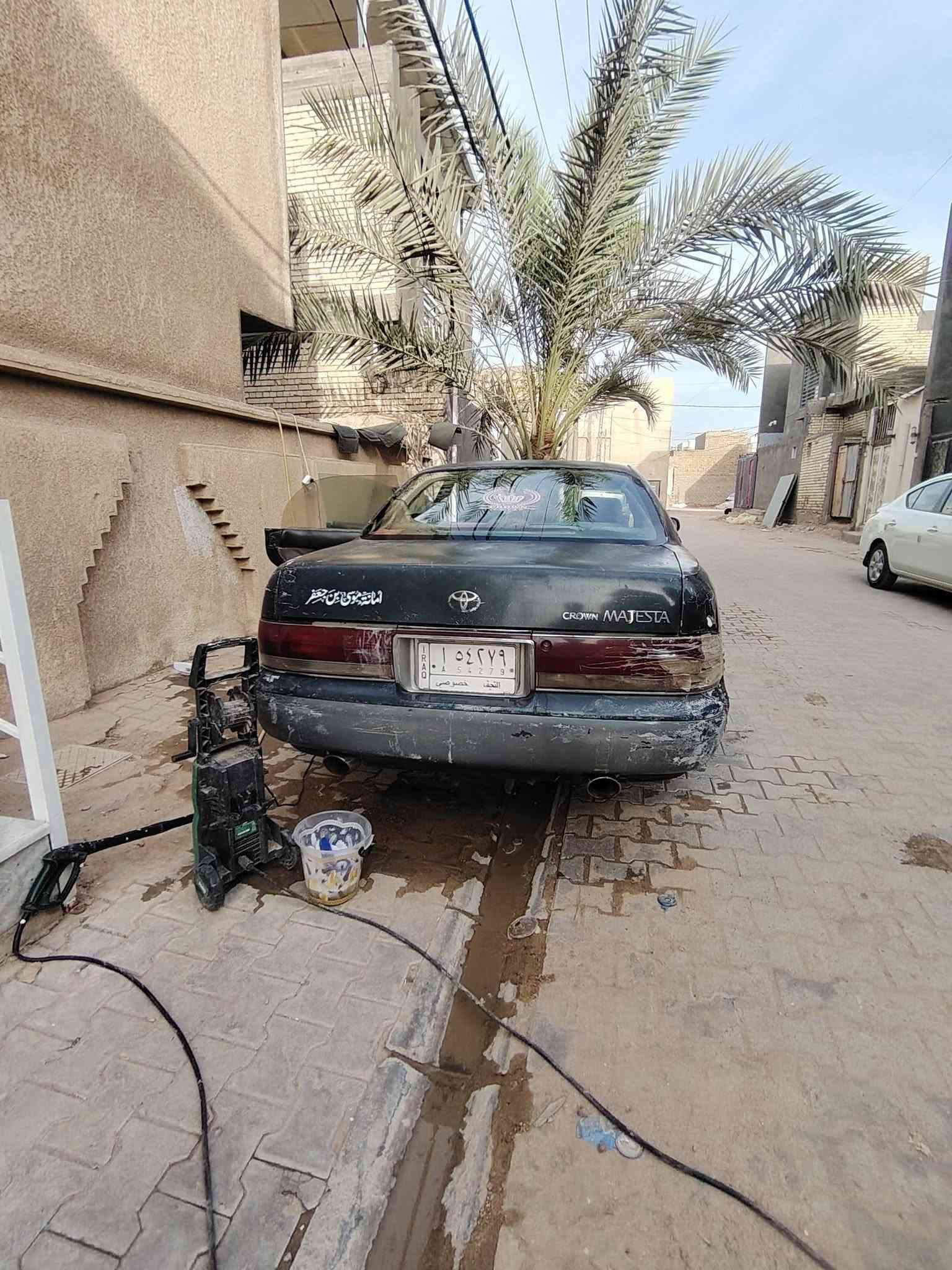 كراون ماجسته • ١٩٩٤ • نجف