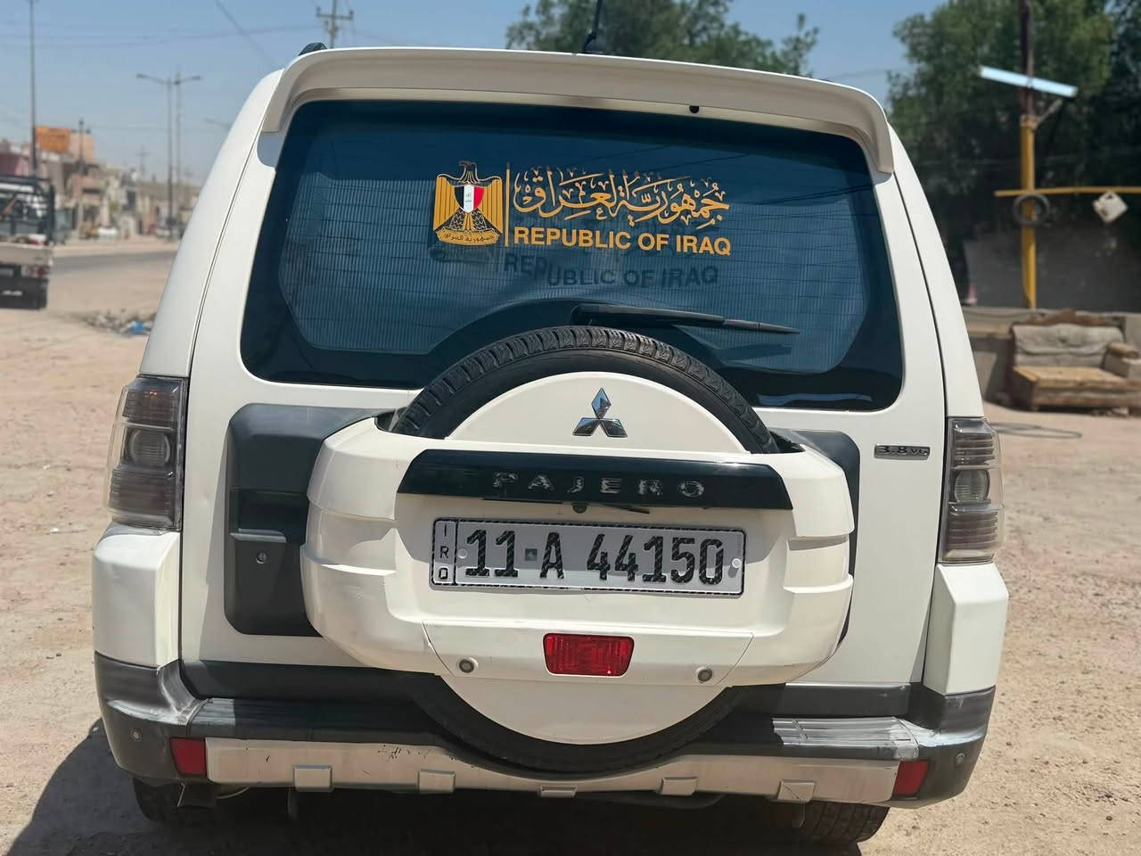 السلام عليكم 🫡 
بيع مستعجل 

باجيرو حبتور 2008  محرك 3800 
رقم بغداد 
تفاصيل البدي موضحة بالسونار 
فول مواصفات 
فتحة .. اشاير جانبية .. مري شفط 
سماعات دمام 
تبريد ثلاث قطع .. سبعة راكب 
كير ومحرك ممتازات 
لايتات زينون 
تحويل مباشر
مكانها حله - المركز 
للاتصال - ***********
السعر 105
