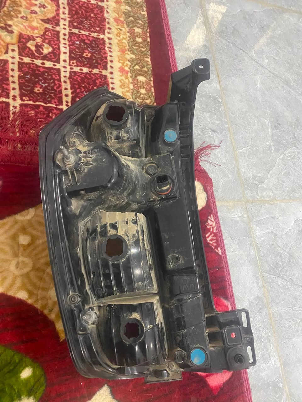 للبيع بك لايت تاهو ٢٠٢٤ الجه اليسرى ***********
