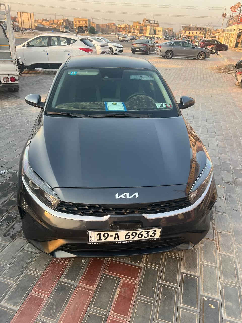 السلام عليكم #للبيع كيا فورتي2022 وارد امريكي مواصفات lx
رقم كربلاء  جديد سنوية جديدة تحويل ثاني يوم

ماشية 56الف كيلو حقيقي

سيارة جديدة وجاهزة

مواصفات السيارة:

مكينة 2000 دوش المرغوب

شاشة وكامرة

تحكم ستيرن جهتين

درايف مود وضعيات قيادة

تبريد وتدفئة خير من الله

رادار امامي 

مثبت سرعة تفاعلي

مانع تزحلق

ومواصفات البقية المعروفة

مكان السيارة:كربلاء 

السعر: 155وبيهة مجال 

للاتصال:***********
